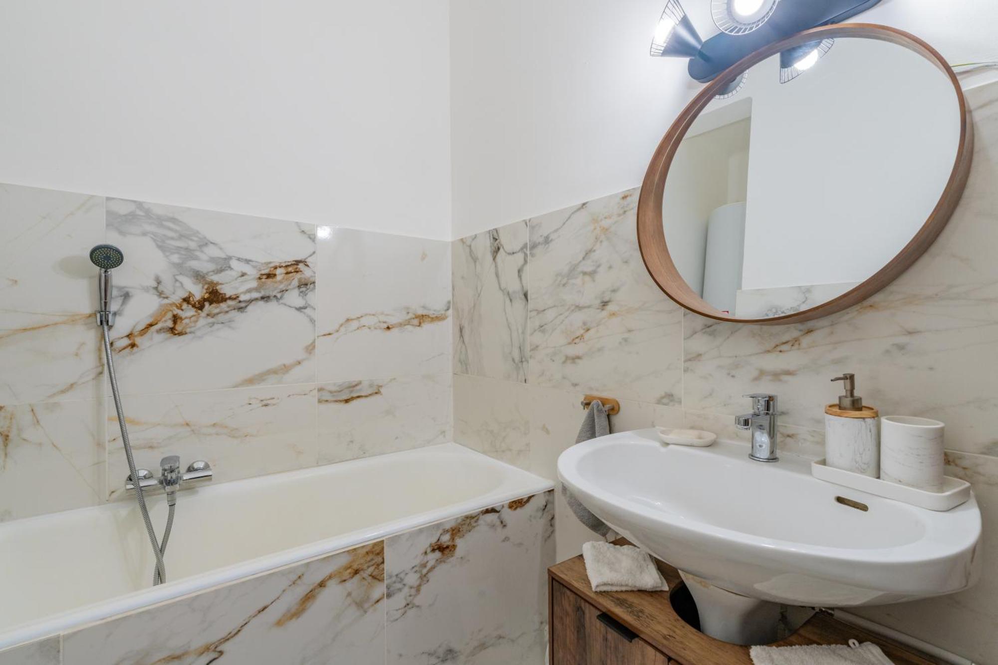 Le Carre D'or Mermoz Apartment Marseilles